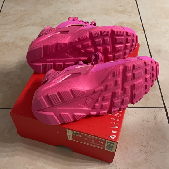 Nike Shoes | Nike Big Kids Huarache Sneakers Size 4y | Poshmark